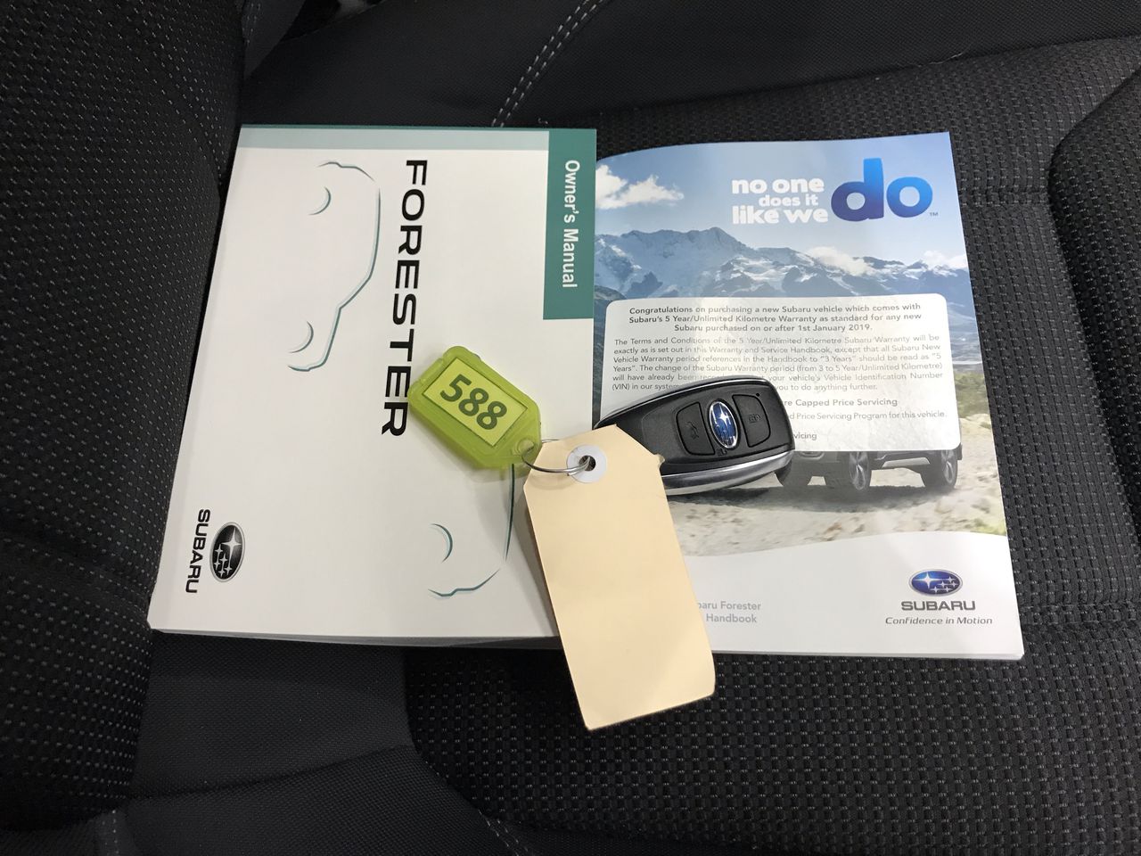 Night Merchant Vodka Lime And Soda Cans (24x 250mL) NSW