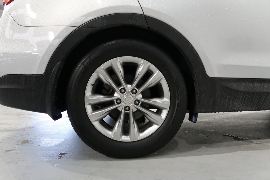 2023 $2 Matilda Light Green Coloured two dollar FIFA Soccer Coin Queen New