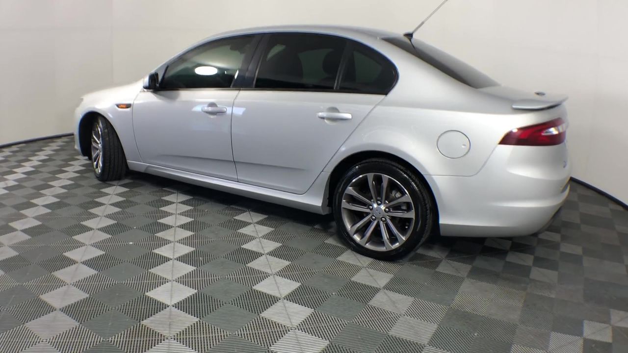 1966 AUSTRALIA FIRST & LAST QUEEN ELIZABETH SILVER ROUND FIFTY CENTS