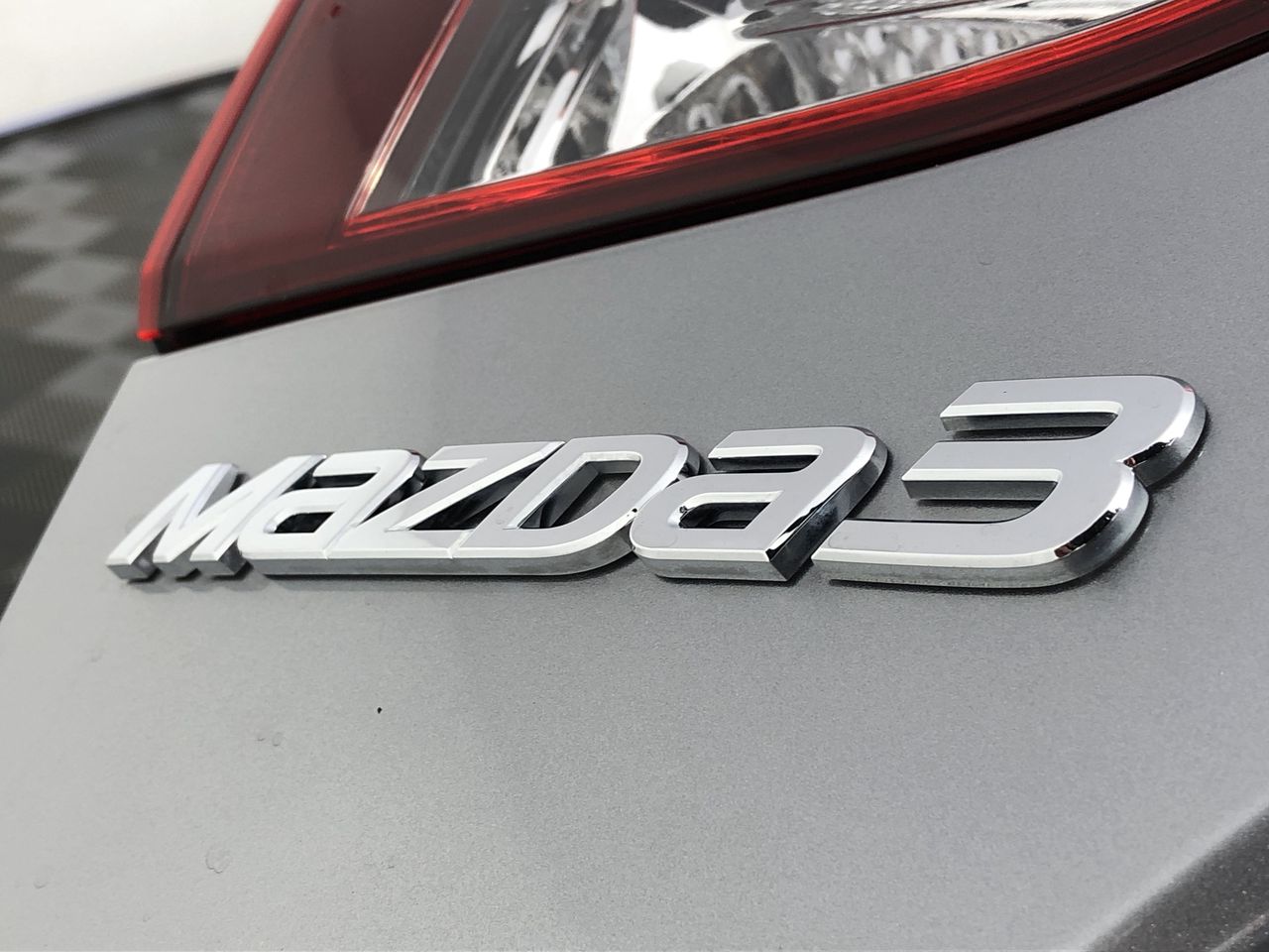 0.69 carat blue/red/yellow/white diamond bulk