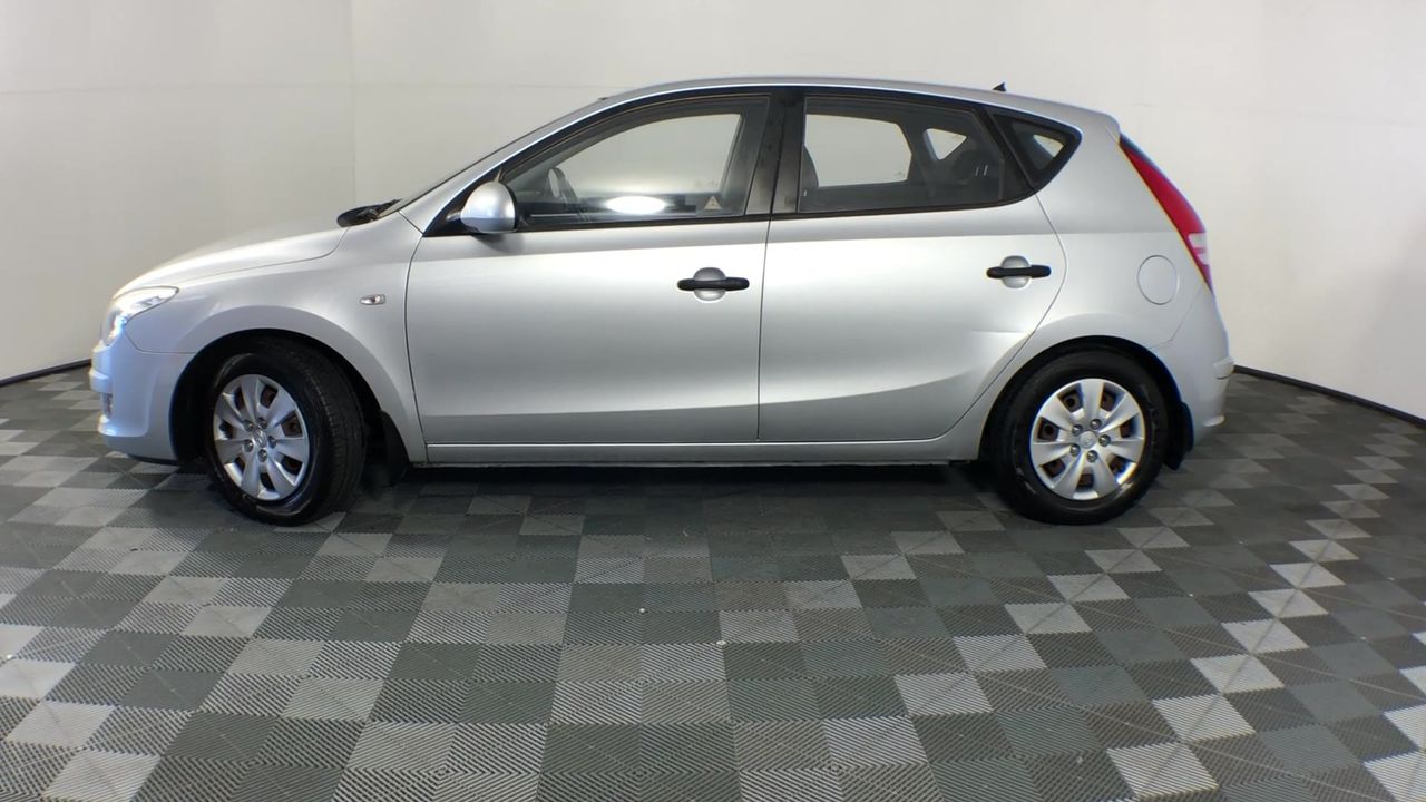 1966 Australia First & Last Queen Elizabeth Silver round fifty cents x 8