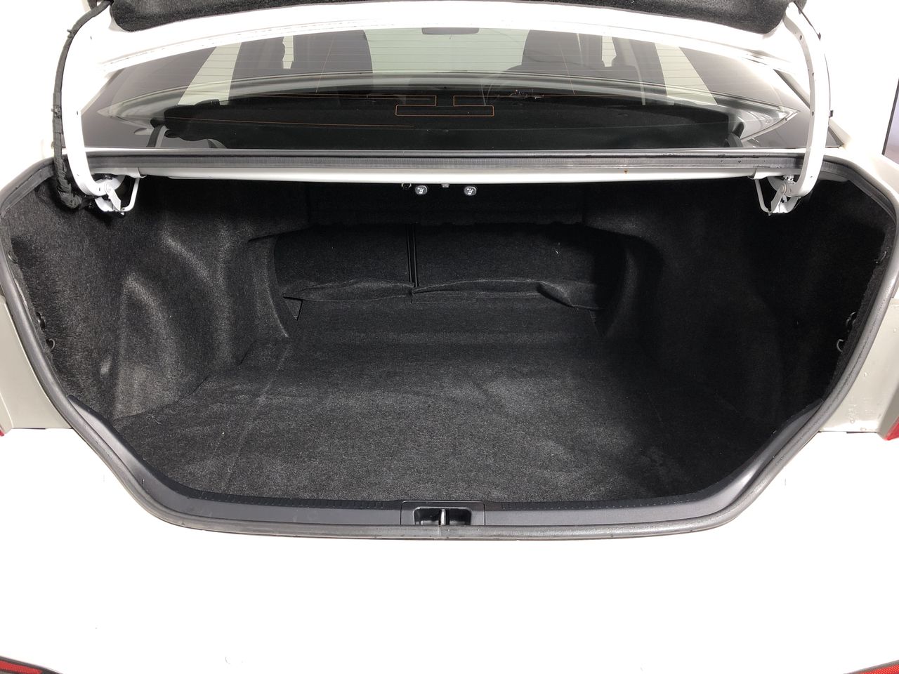 Universal Concentrated Laundry Detergent, Mountain Freshness