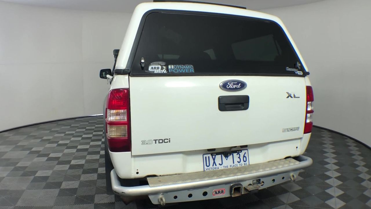 Balancing CC Foundation Tea Tree Natural Beige