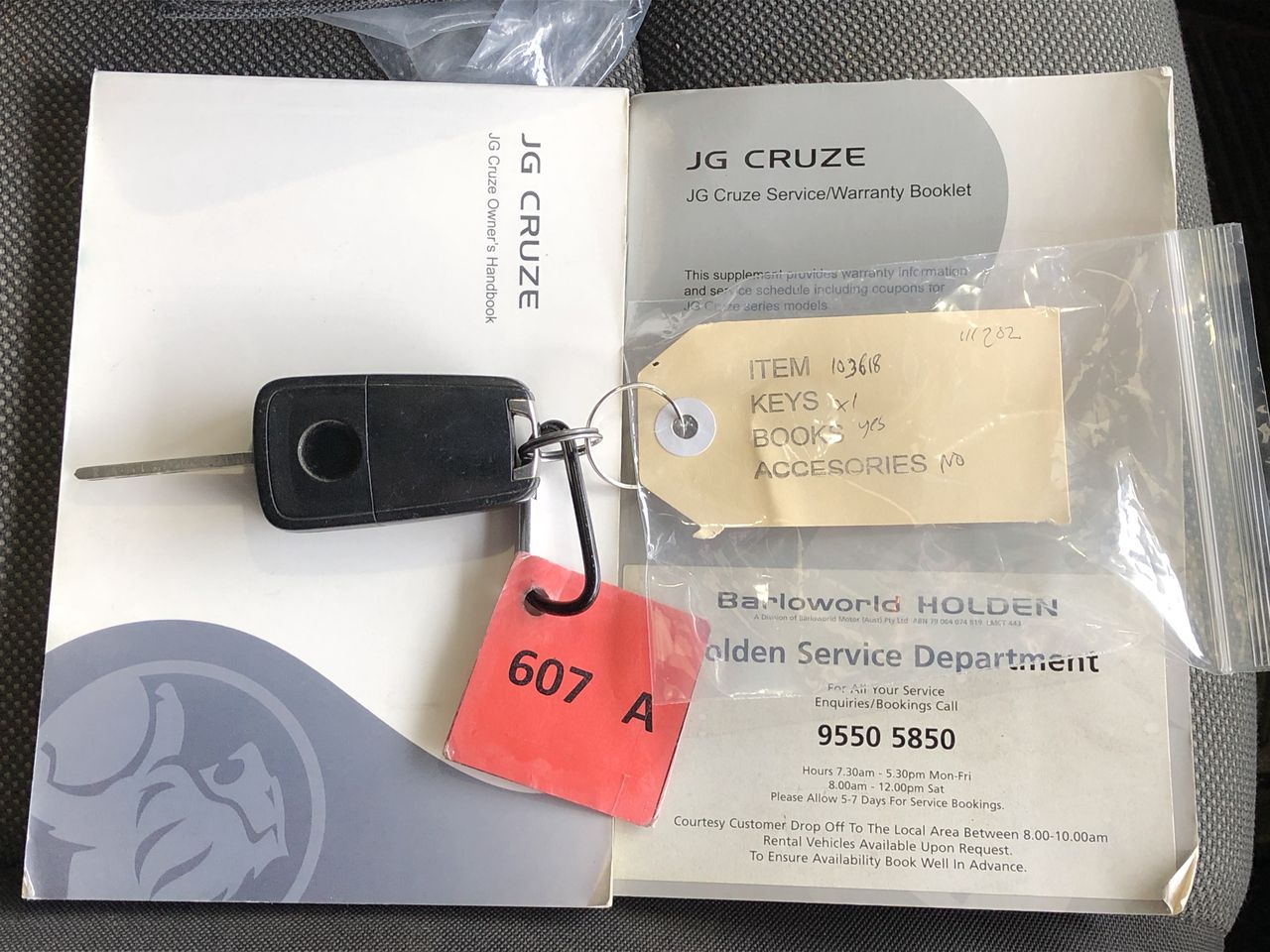 1990 Australia - 5 Dollar Coin - ANZAC Queen Elizabeth II-UNC