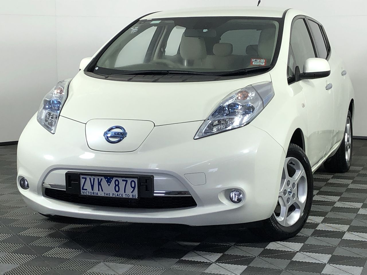 8 x OMRON E-Stop Buttons including 2 Pole Switch Mechanism