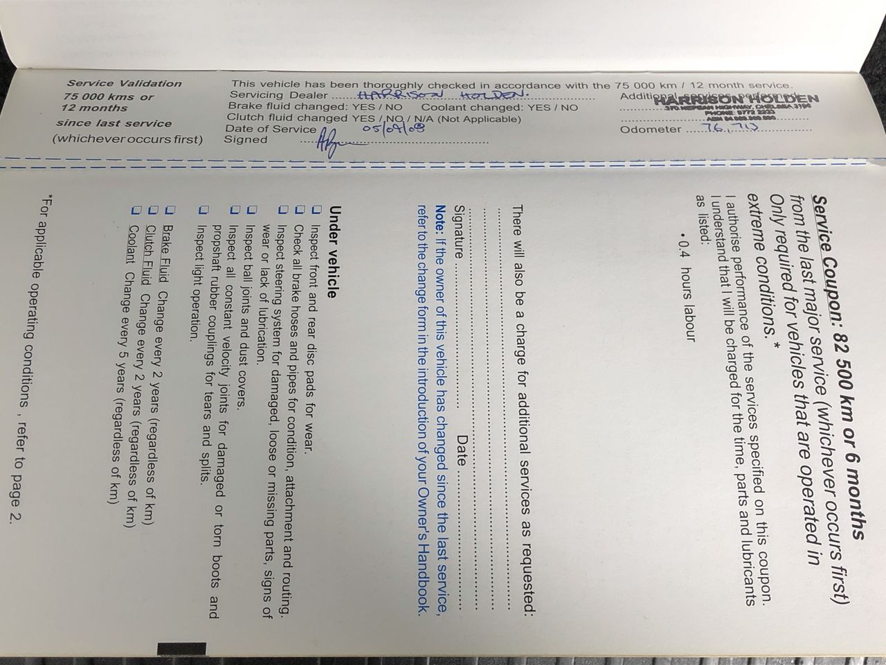 Replica Royal Ring - 16 Simulated Diamonds - US Size 8