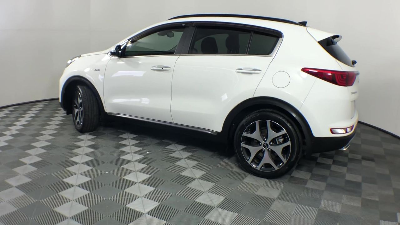 Set of 2 x 8ft Wrought Iron Style Gates (Unused)