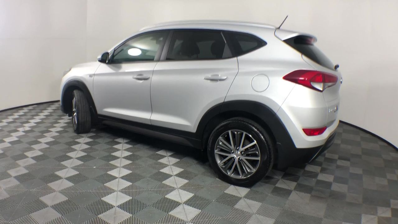 14k/Italy Stamped Set Yellow Gold Filled Chain and Bracelet & Earrings