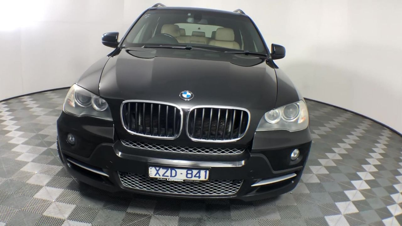 Green Aventurine & Blister Pearl Pendant Charm Link Necklace