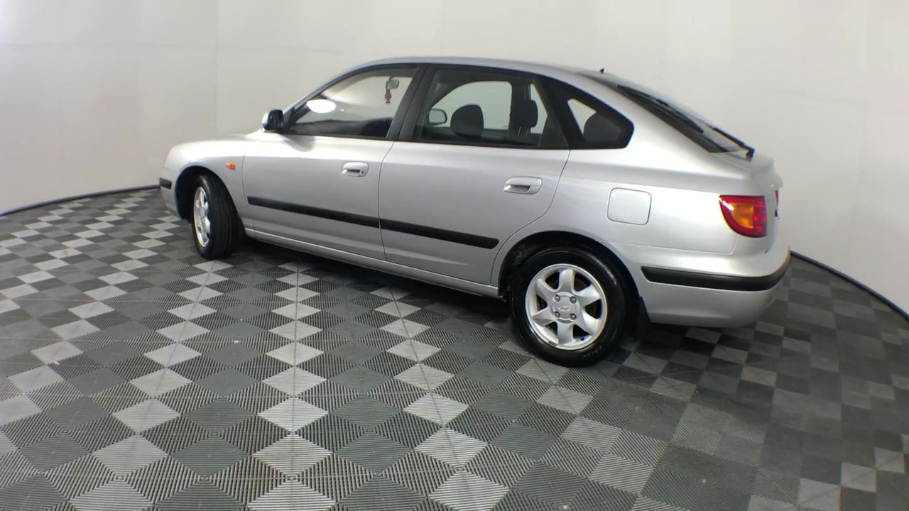 THE WITCHER (Netflix) Jaskier Action Figure with Accessories, 7-Inch Figure