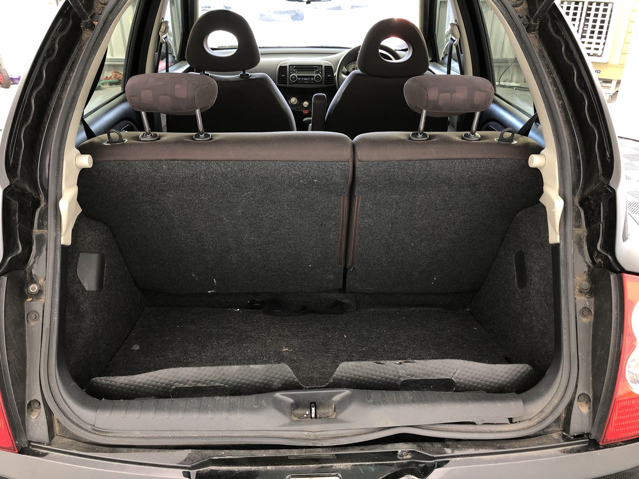 Night Merchant Vodka Lime And Soda Cans (24x 250mL) NSW