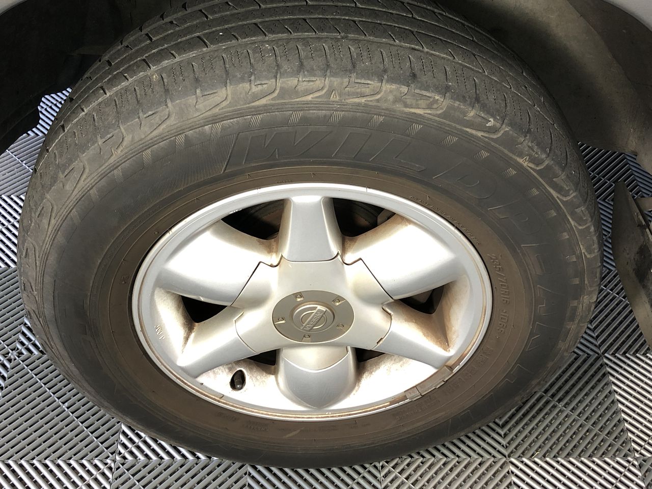 Lindeman's Bin 85 Pinot Grigio (6x 750mL). SEA.