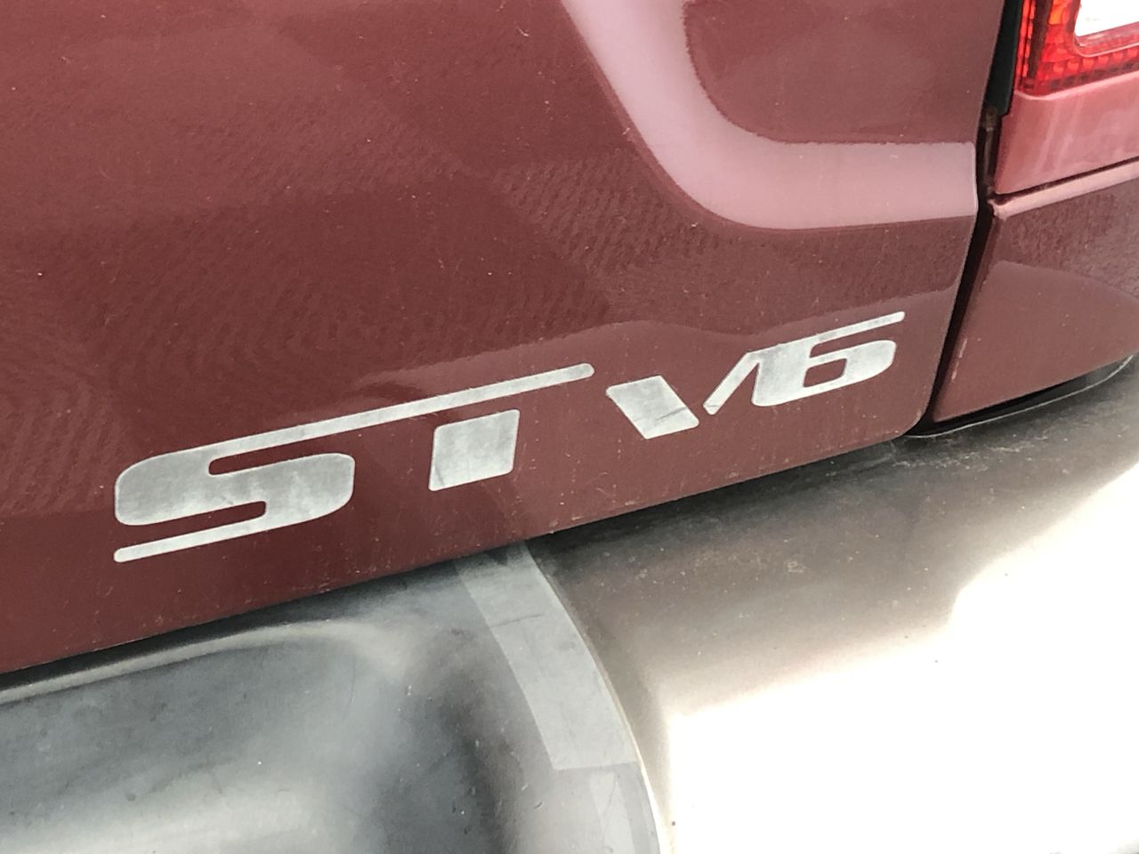 Pitchfork Chardonnay (6x 750mL).