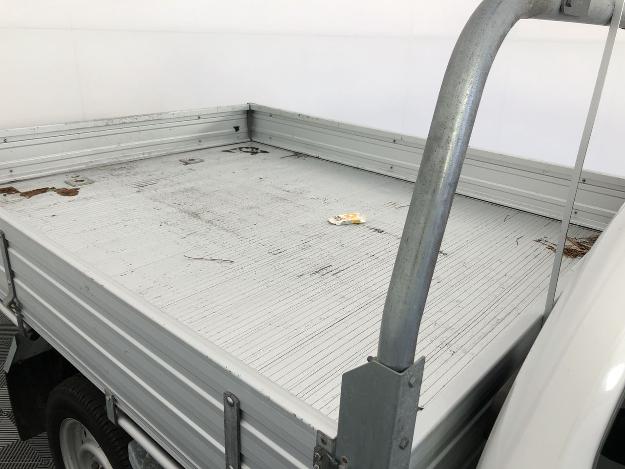 PHILIPS 1000 Series Handheld Garment Steamer, STH1000/10, White.