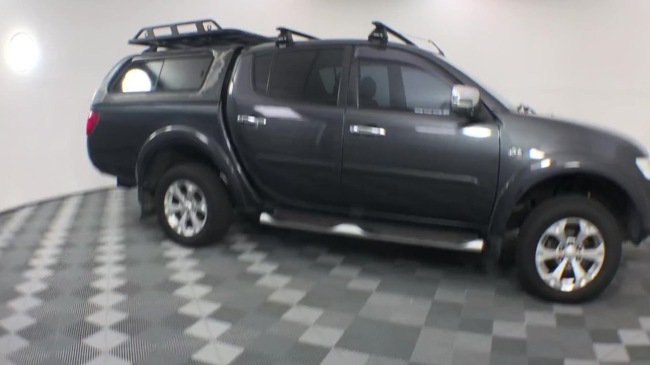 PHILIPS Lumea IPL Prestige Corded Hair Removal Device w/ Intense Pulsed Lig