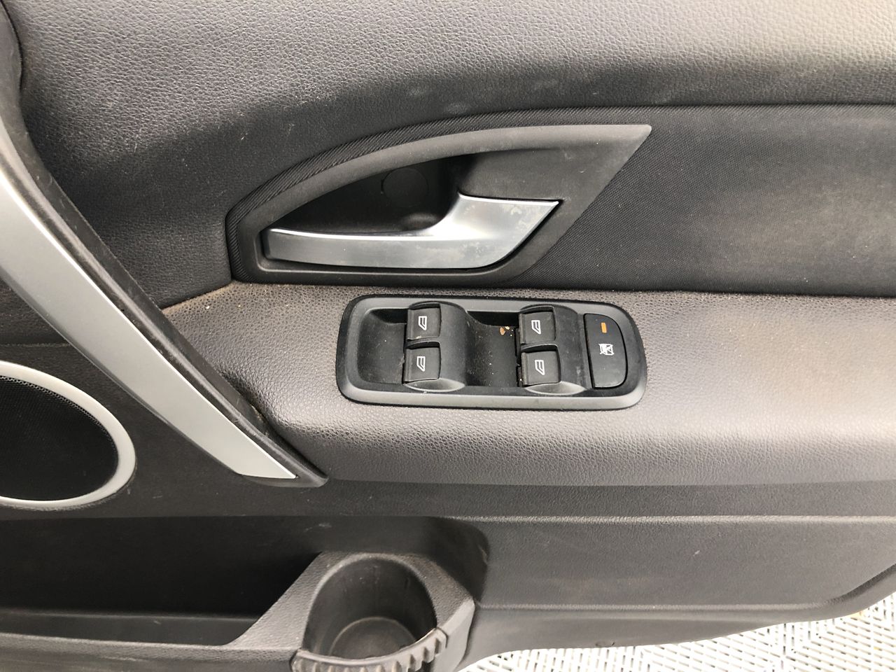 18K/Italy  Gold Filled Bangle -(stamped 18K/Italy)-Warranty Quality