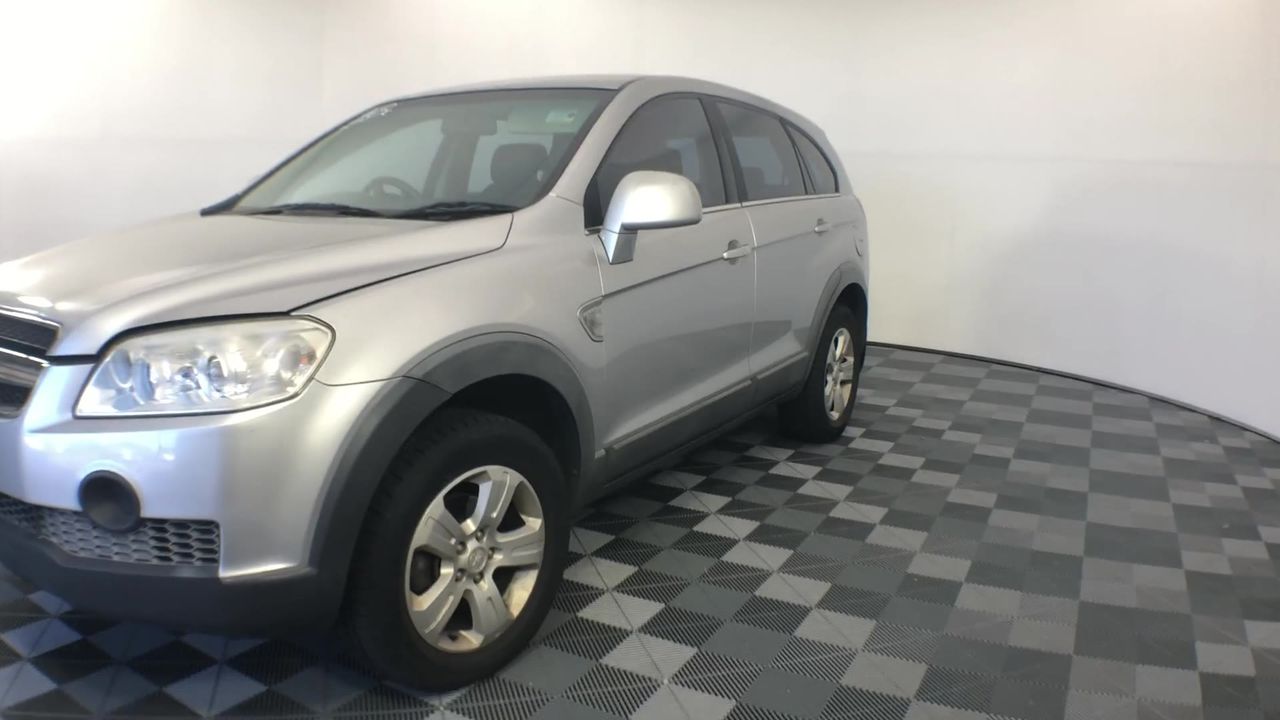 Classic 2mm Wide Stainless Steel Band Ring - US Size 7