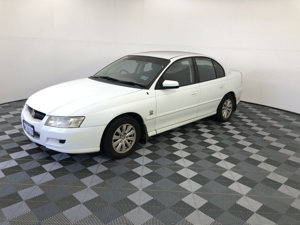 KOGAN SmarterHome 2000W Premium Glass Panel Heater, Black.