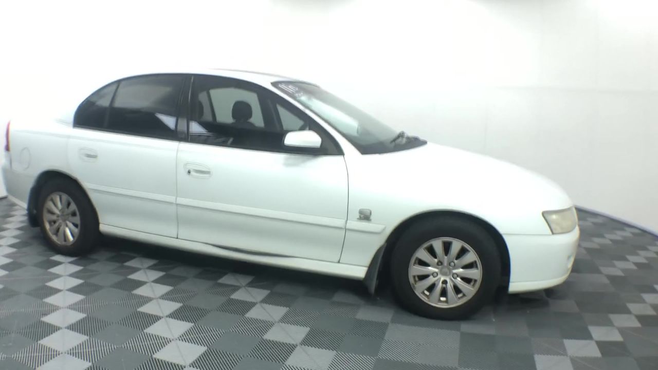 KOGAN 2400W Panel Heater, White, KAPEPH24WPA.