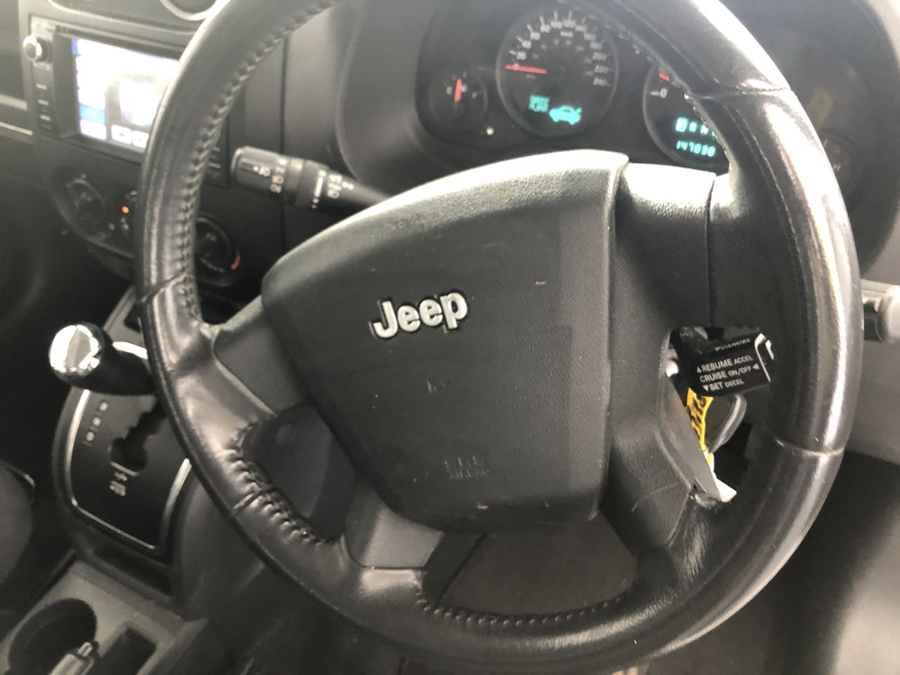 2 x VITAFRESH Cling Wrap, 600m x 33cm. N.B. Damaged packaging.