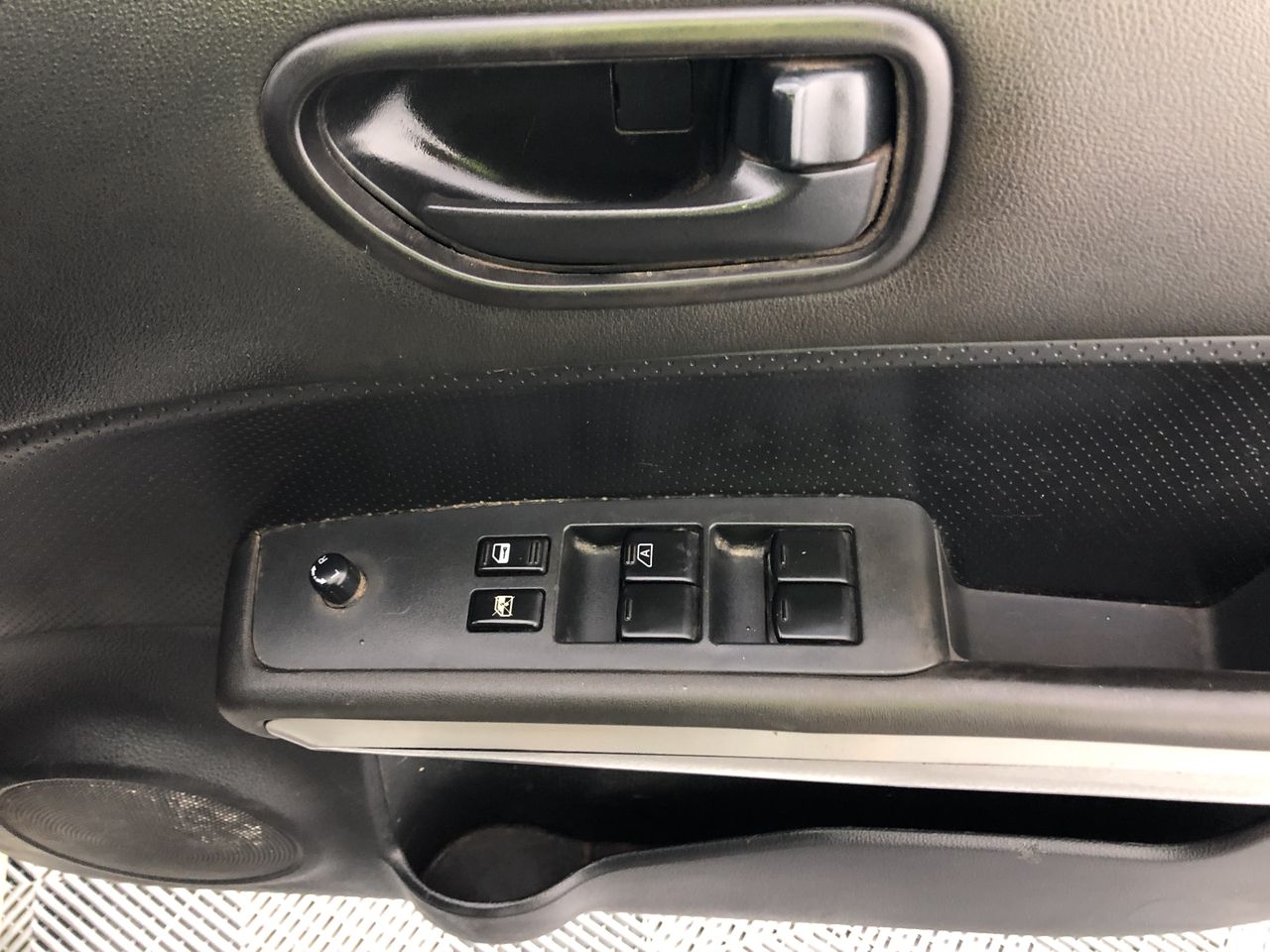 MIRABELLA 10pk LED Downlights, 9W 5CCT Dimmable I006247. NB: Damaged packag