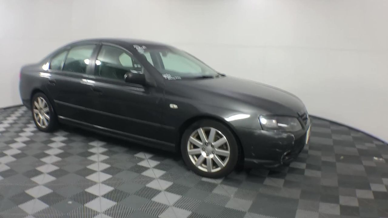 8ft Storage Container ((Unused)