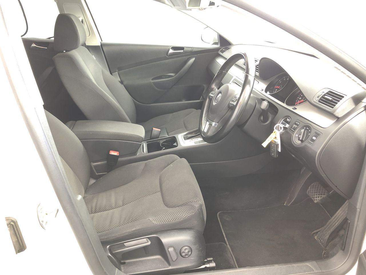 Elegant 18K Yellow Gold plated Simulated Diamond Necklace