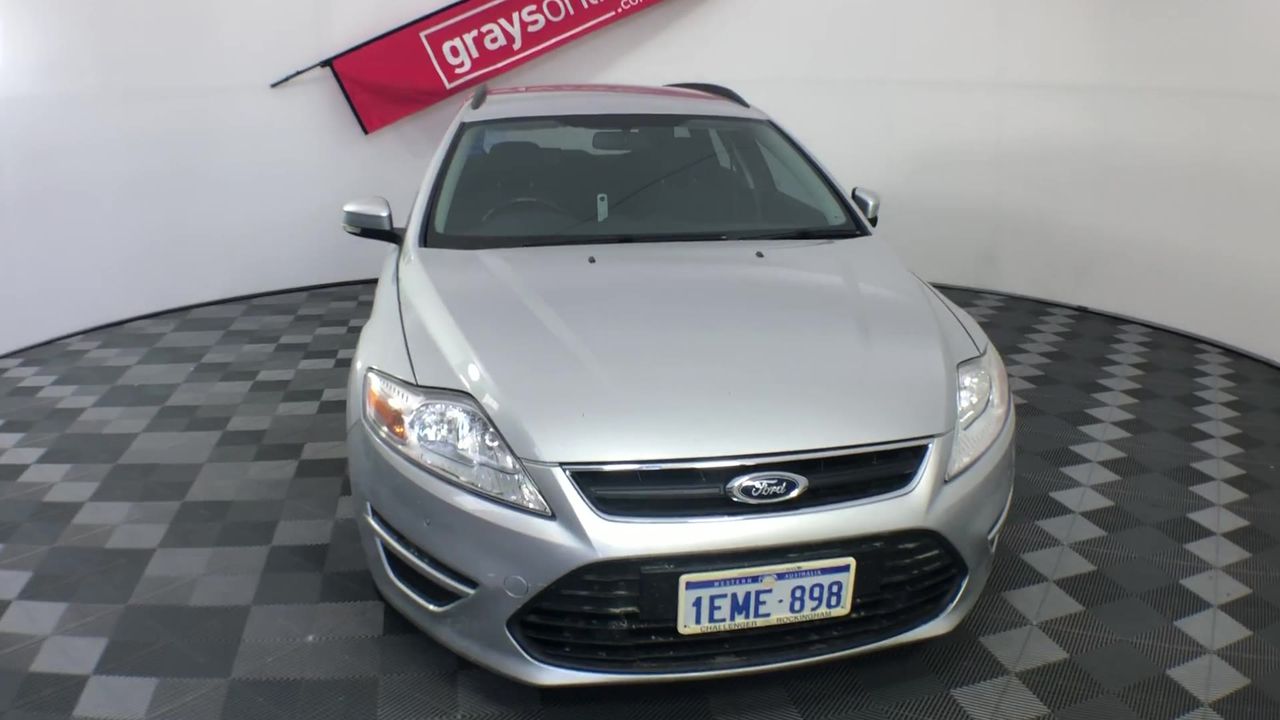 High Quality Simulated Diamond Men's Quartz Watch