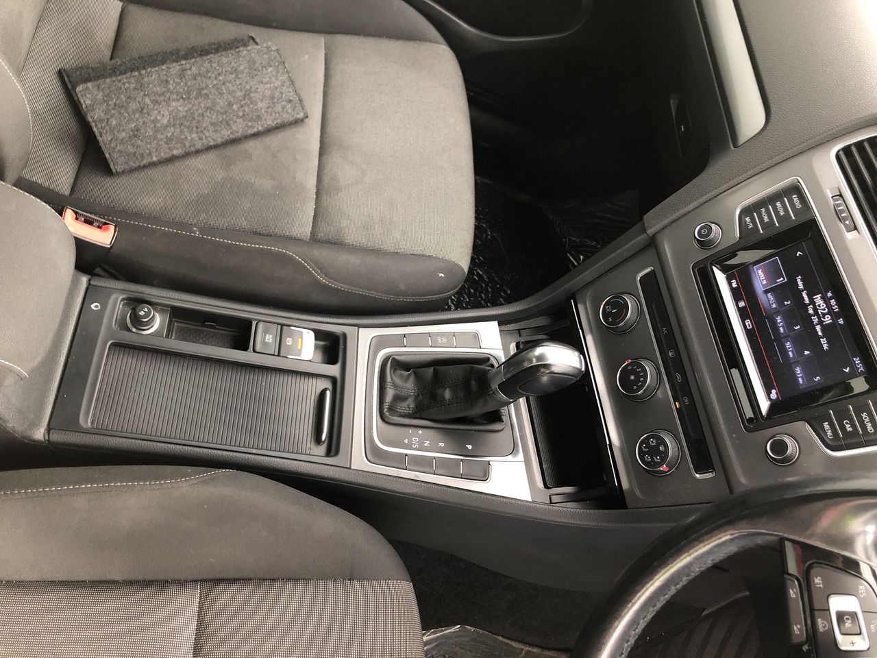 Vintage Enameled Easter Egg Diamante Jewelry Organizer Trinket Box Décor