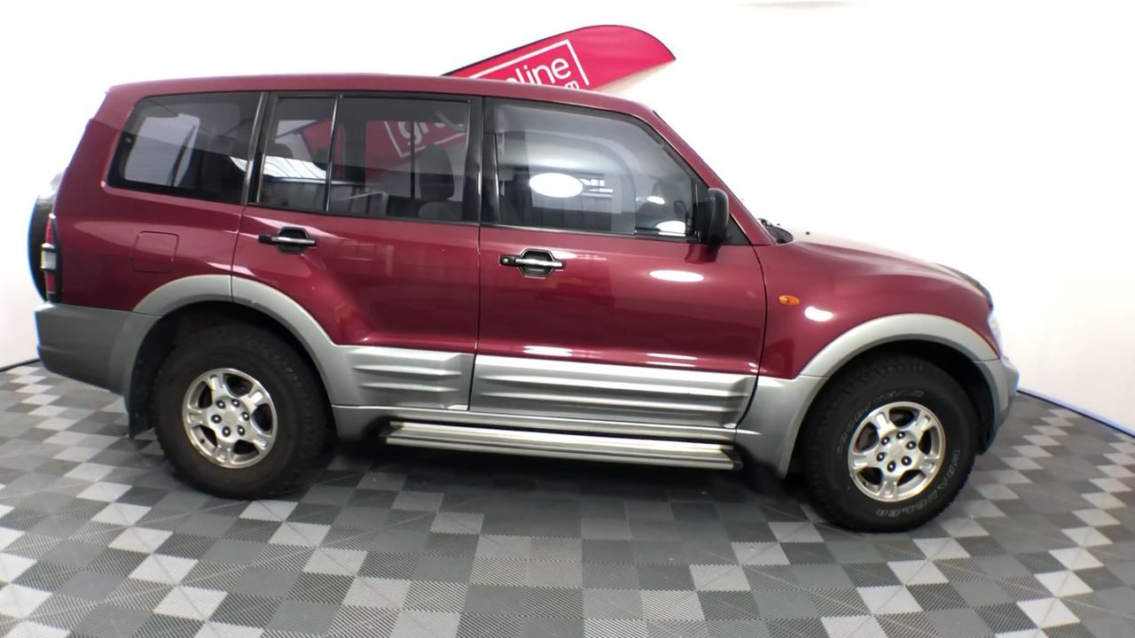 1966 Australia Silver Queen Elizabeth coin & 0.10 Xag silver bar x 4