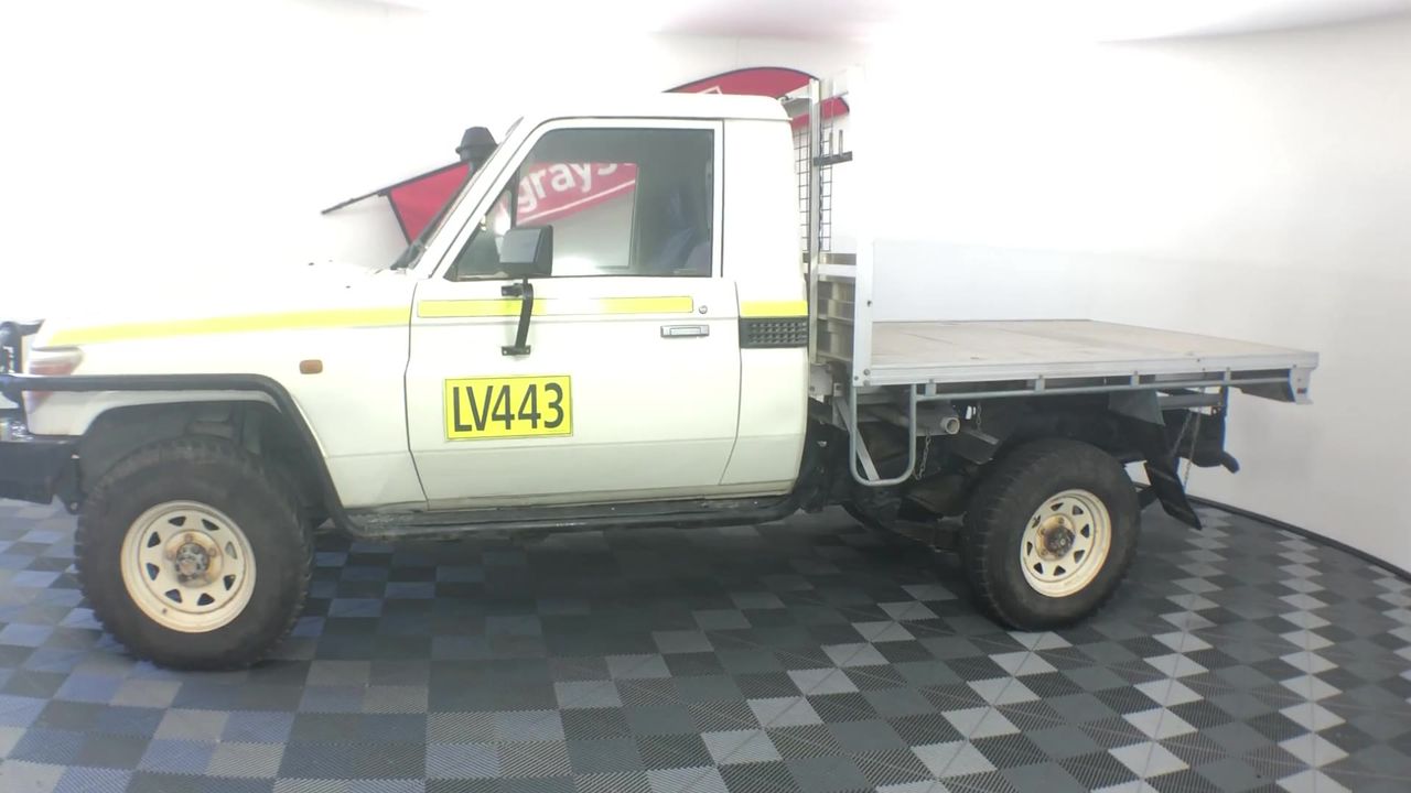 Mega Venusaur ex Japanese holo M1L 003/063 powerful starter.