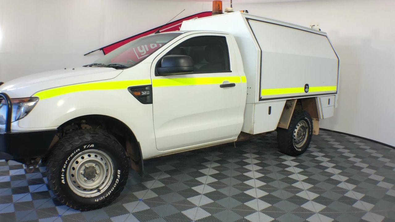 Wolf Blass Red Label Tawny NV (6x 750mL).