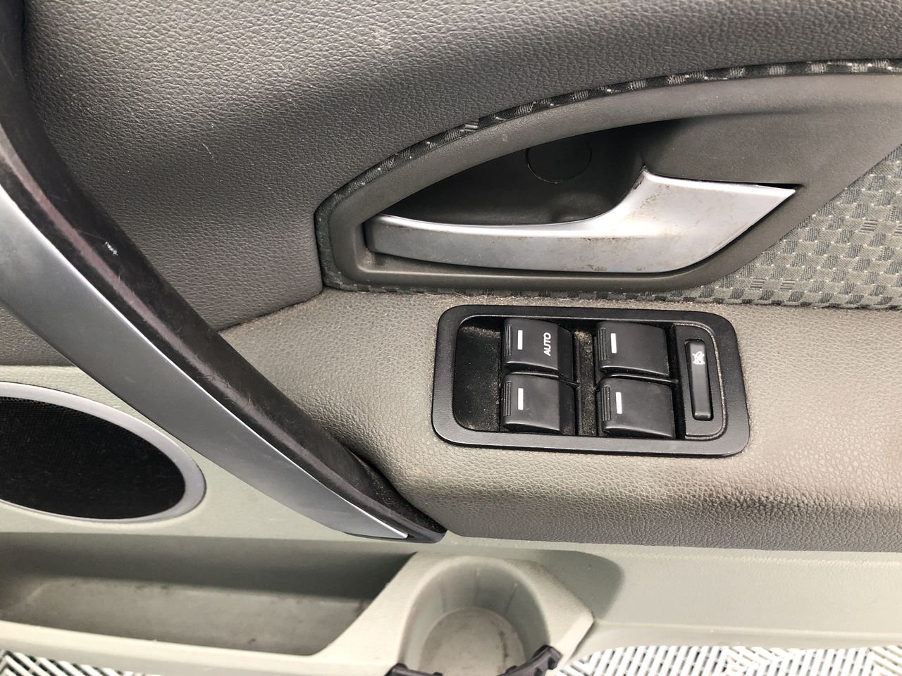 Zilzie Tendril & Vine Pinot Grigio 2025 (12x 750mL) VIC