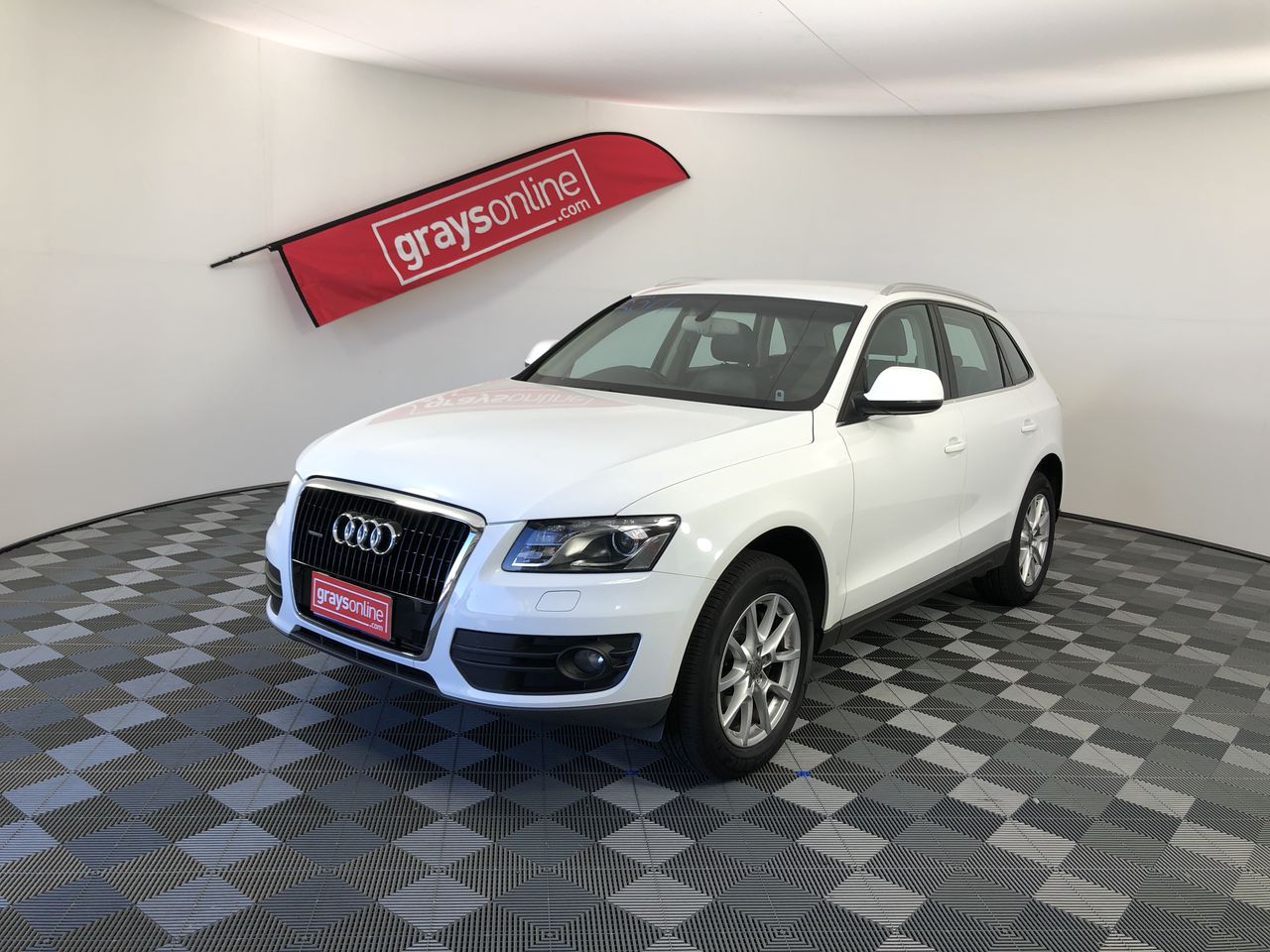 Jim Barry The Cover Drive Cabernet Sauvignon (6 x 750mL), SA.