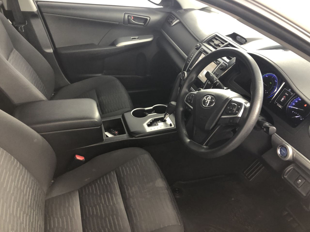 Elephant in the Room Buttery Chardonnay (6x 750mL).