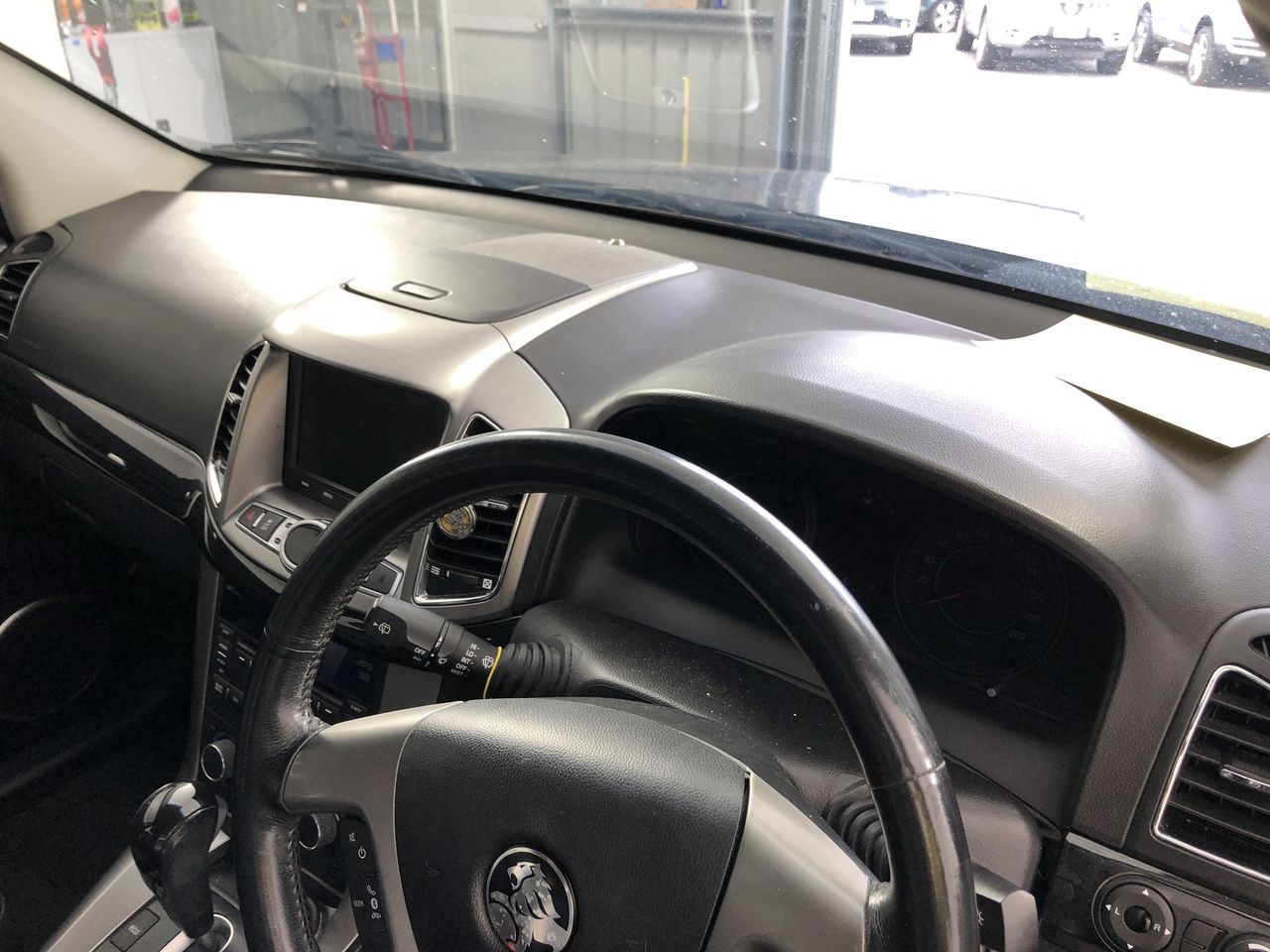 2 x SIGNATURE Women's Lightweight Jogger, Size M, Dark Red.