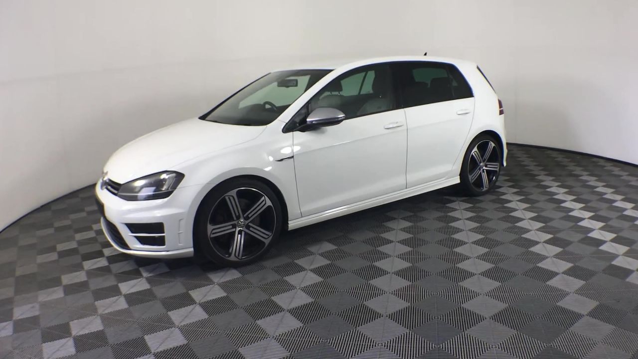 NEXT LEVEL RACING HF8 Pro Haptic Feedback Gaming Pad. RRP $400. NB: No Sign