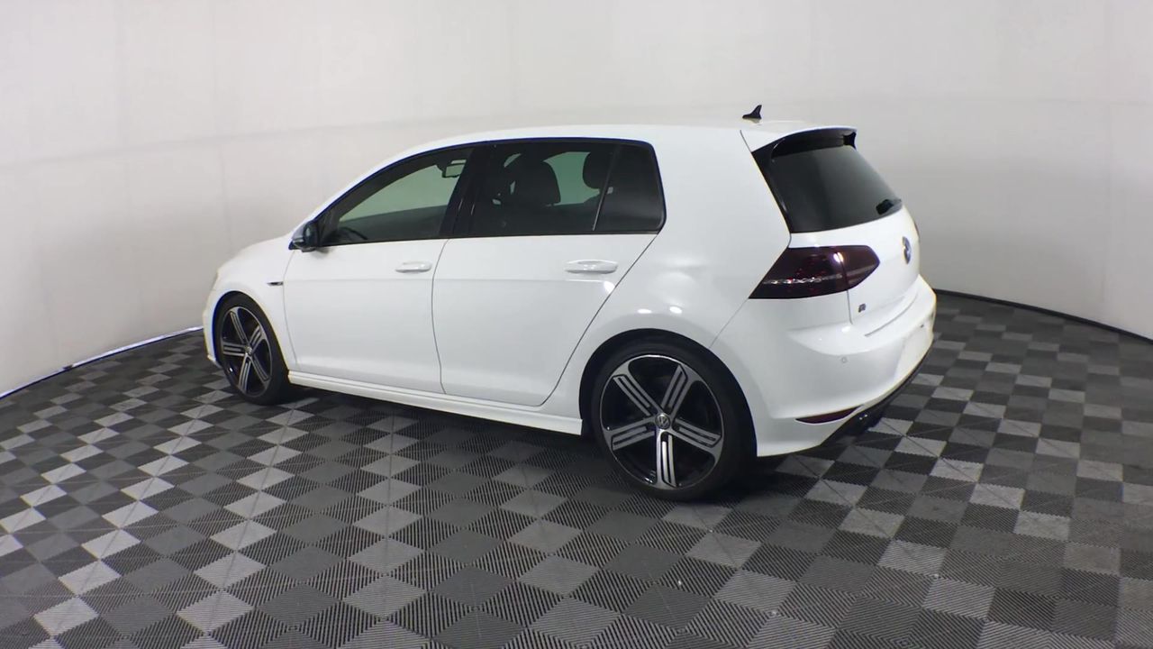 XANTREX PROWatt 2000 Inverter, Model# 806-1220. RRP: $886.29.