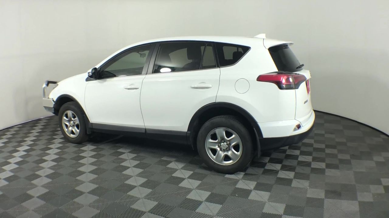 Yellowtail Pinot Grigio (6 x 750mL), SE, AUS.