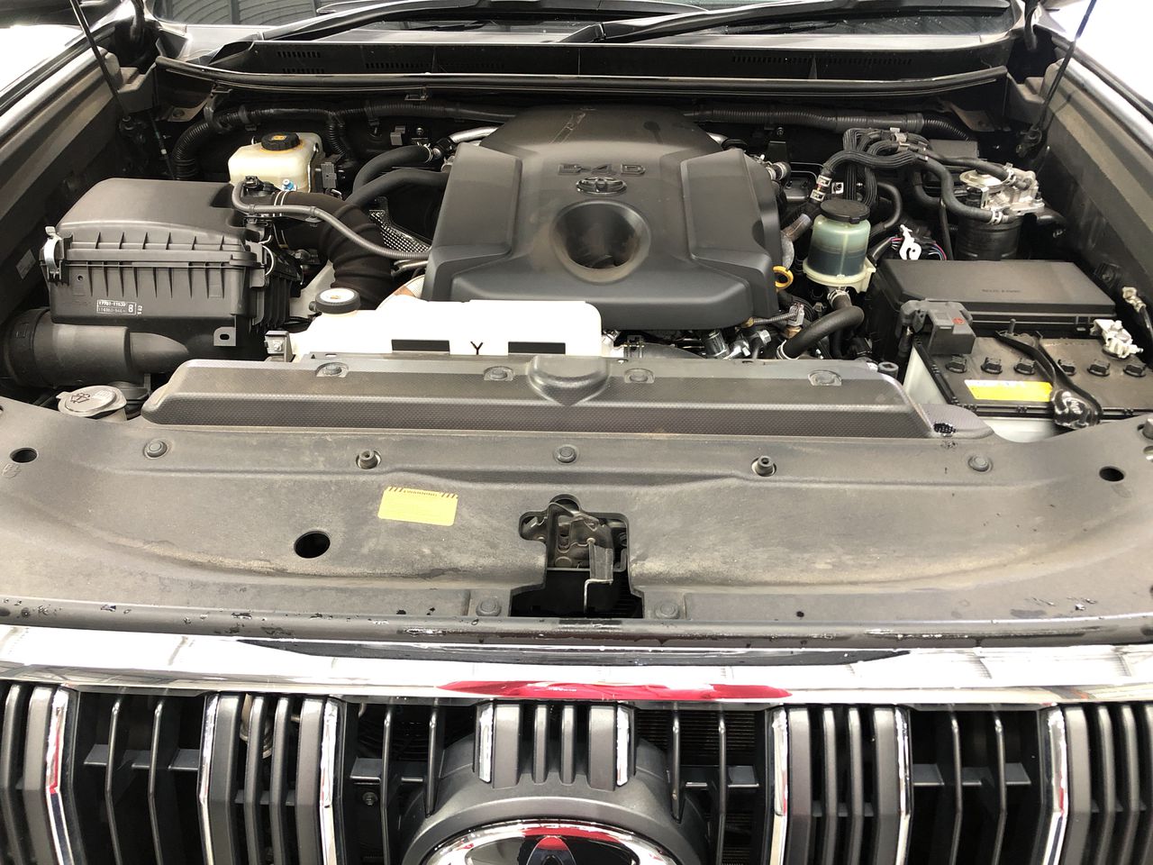 Stainless Steel Initial 'G' Bracelet with Simulated Diamonds - Yellow