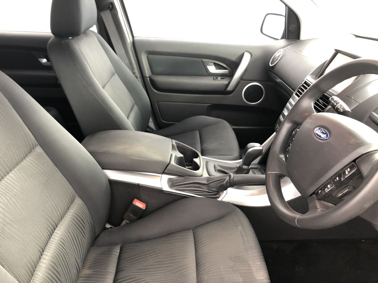 By The Vineyard Mixed Pack Pinot Grigio & Chardonnay (12x 750mL). SEA.