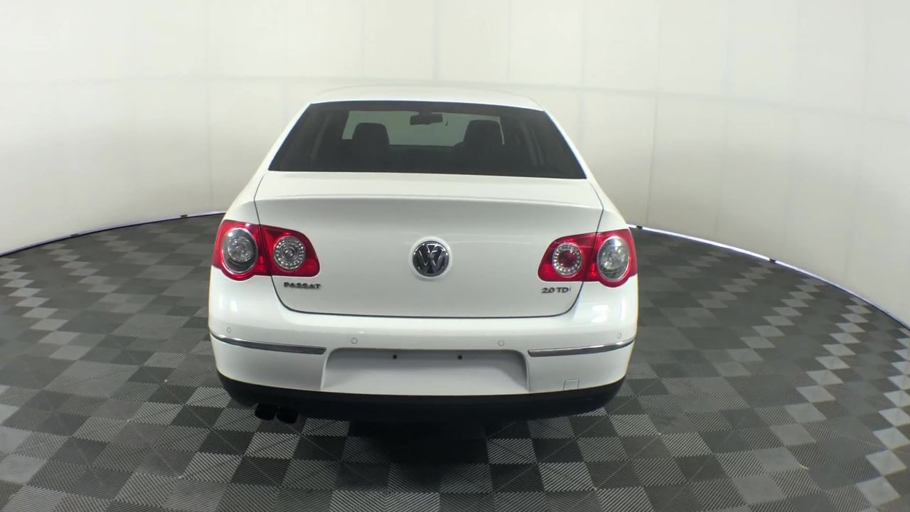 Upside Down Rose (6x 750mL). Current Vintage Release.