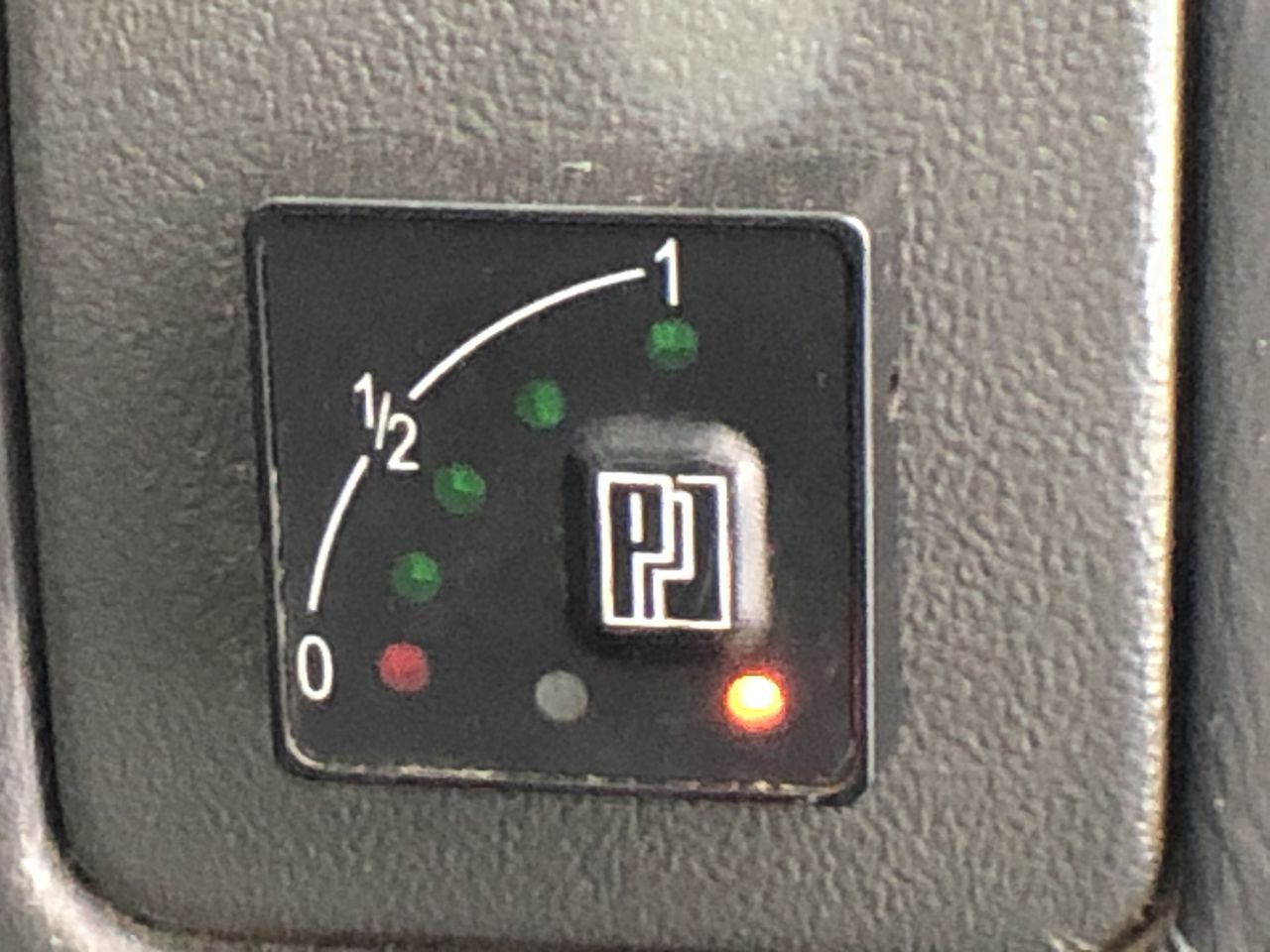 Aussarone Vine Dried Shiraz 2022 (6x 750mL) SA