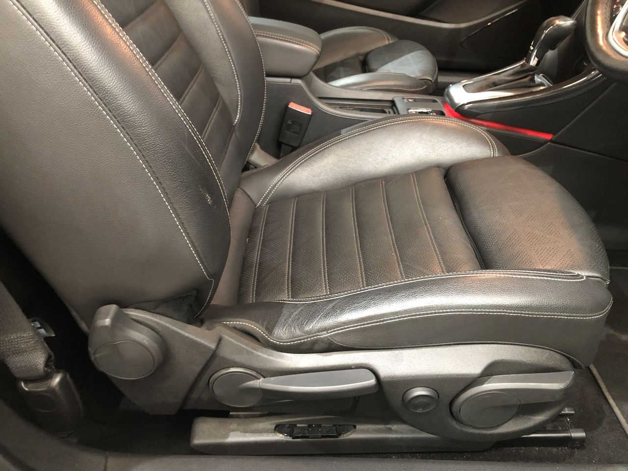 NEW!! LIMITED 2024 BLUEY DOLLARBUCK & BINGO $1 DOLLAR UNC Coin 2 CARD SET