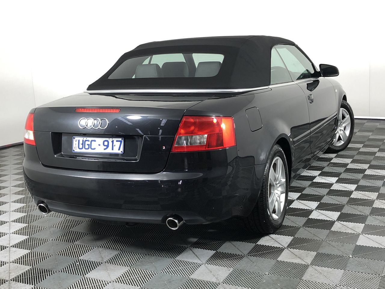 2 x 206pc Wall Plug & Wood Screw Assortment. Contents: See Image.