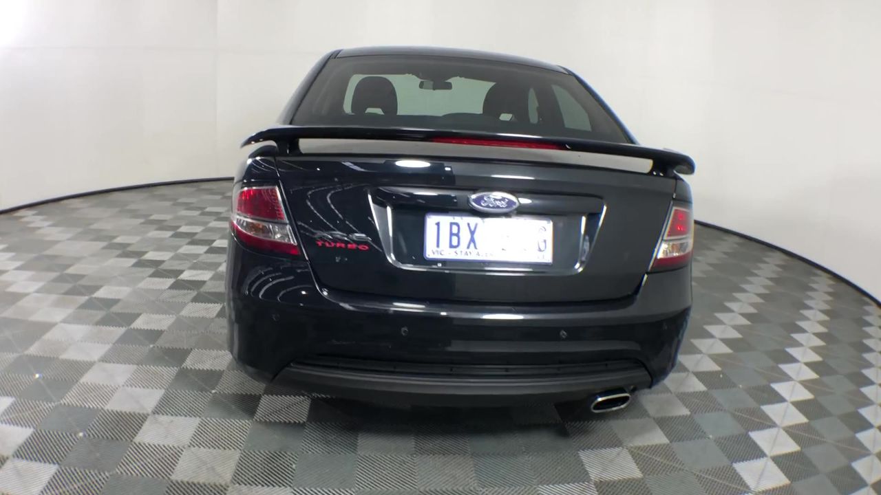 Advantage Inverted T Shower Rail Left Hand. NB: Rail Only.