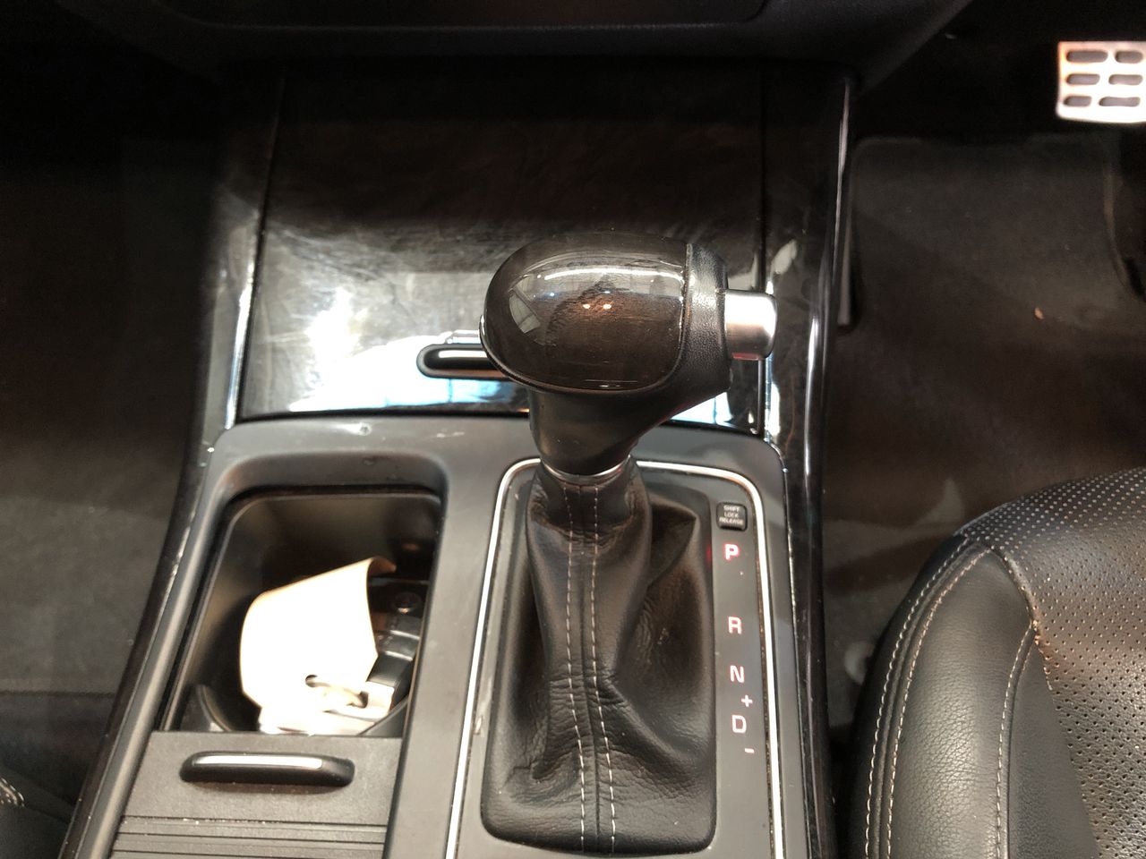 BELKIN 2-in-1 MagSafe-Compatible Wireless Charging Dock, 15W Qi2, for iPhon