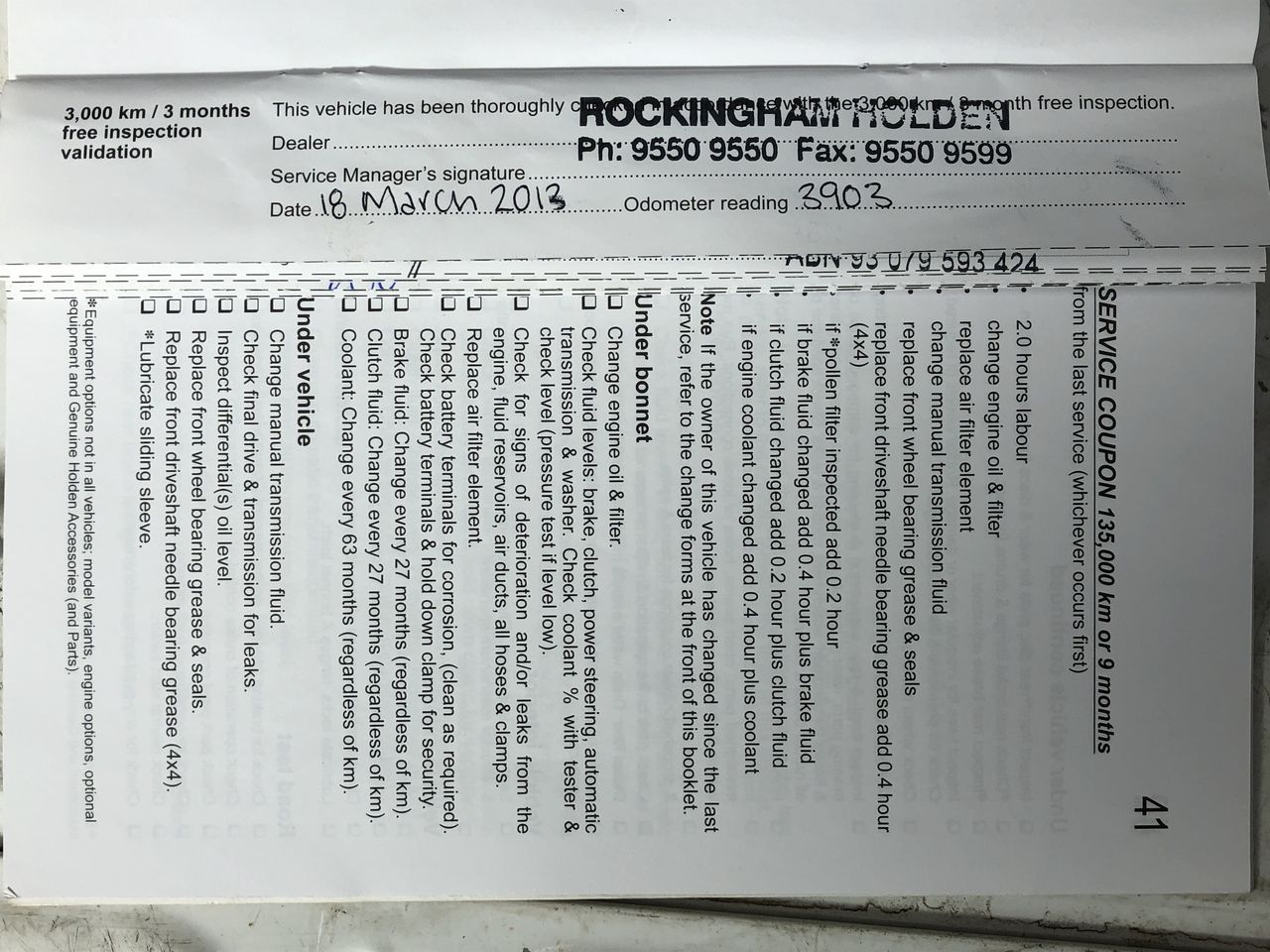 8 x SIGNATURE Left Hand Golf Gloves, Size Small/Medium/Large. NB: Damaged p