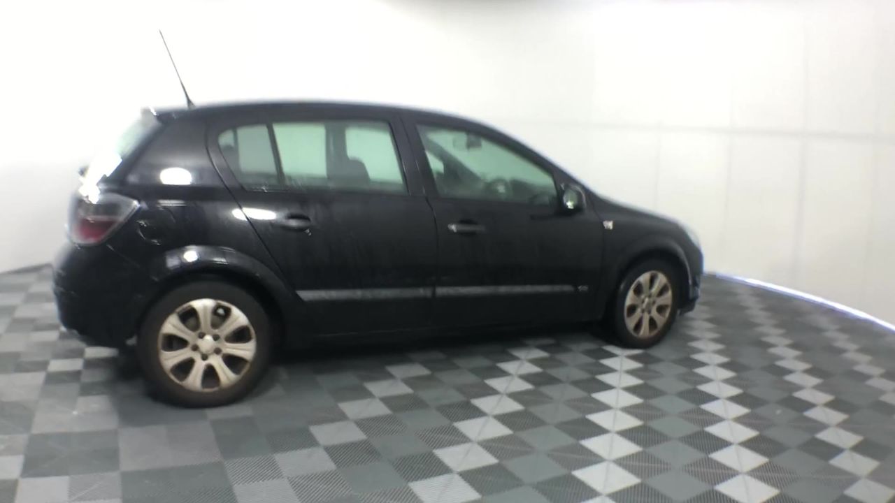 2 x Box of 42pk ARNOTT'S Tiny Teddy Biscuits, Choc Chip Chocolate & Honey.