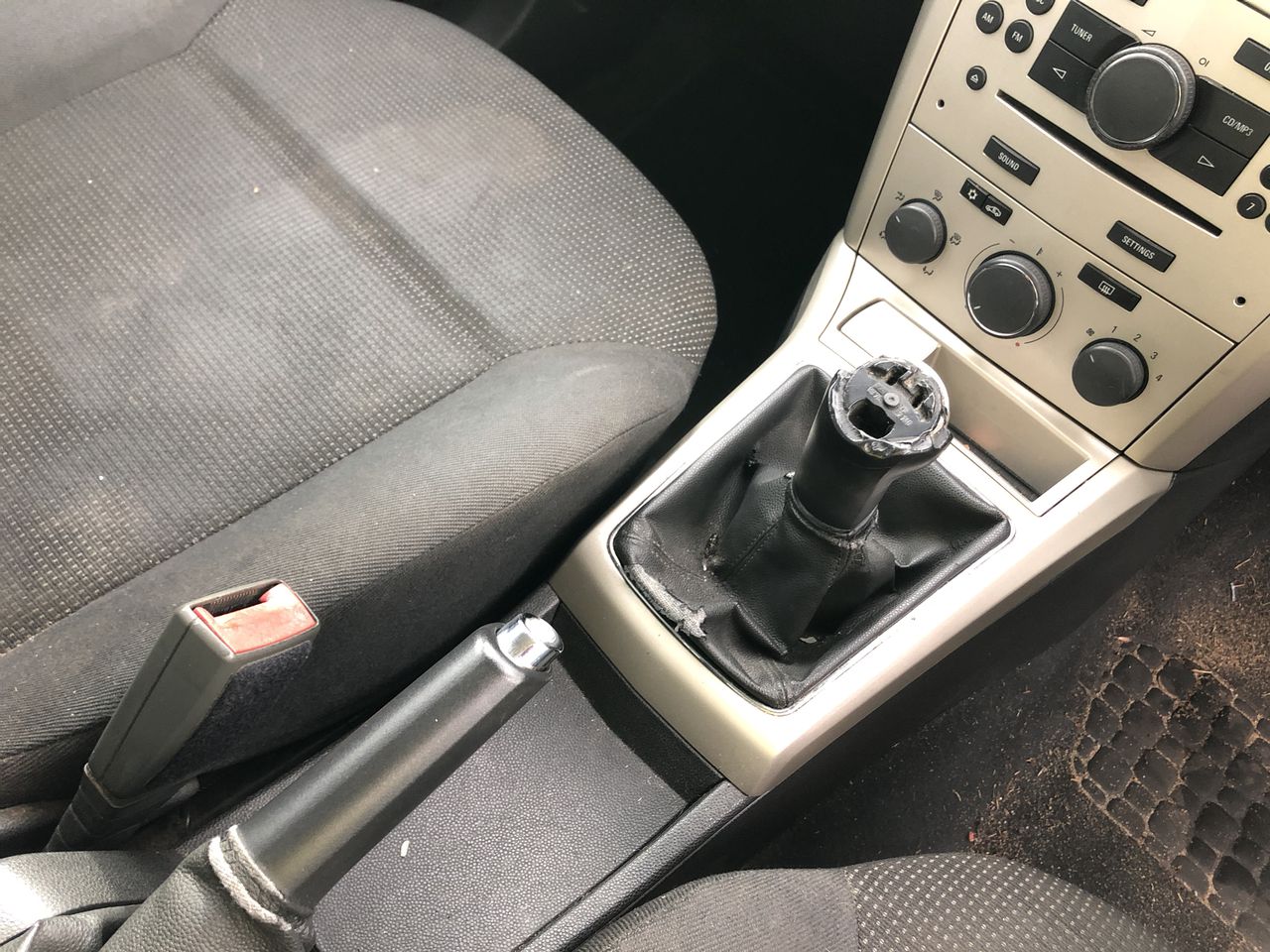 BSN Syntha 6 Edge Ultra Premium Lean Muscle Protein Powder, Vanilla, 1.64kg